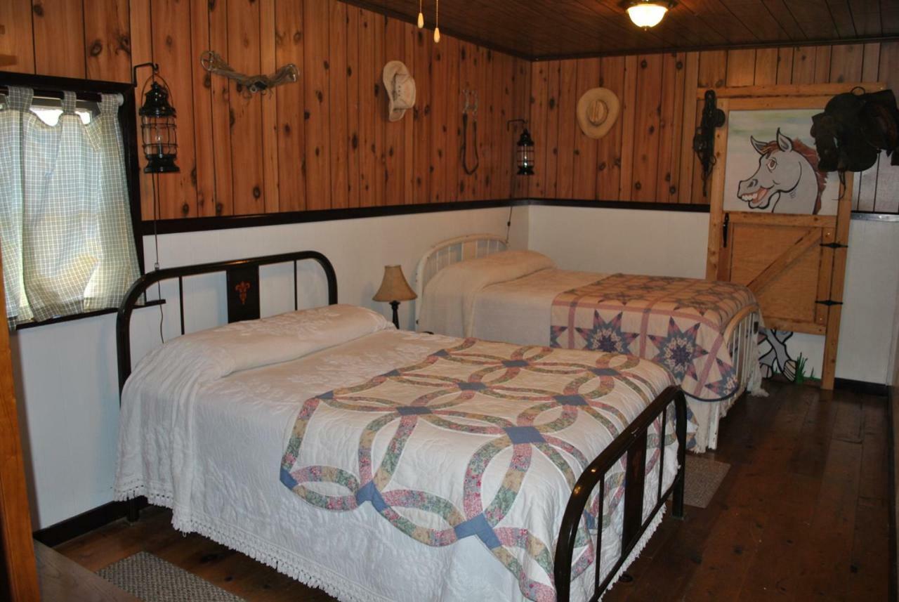 Aspen Inn Fort Klamath Dış mekan fotoğraf
